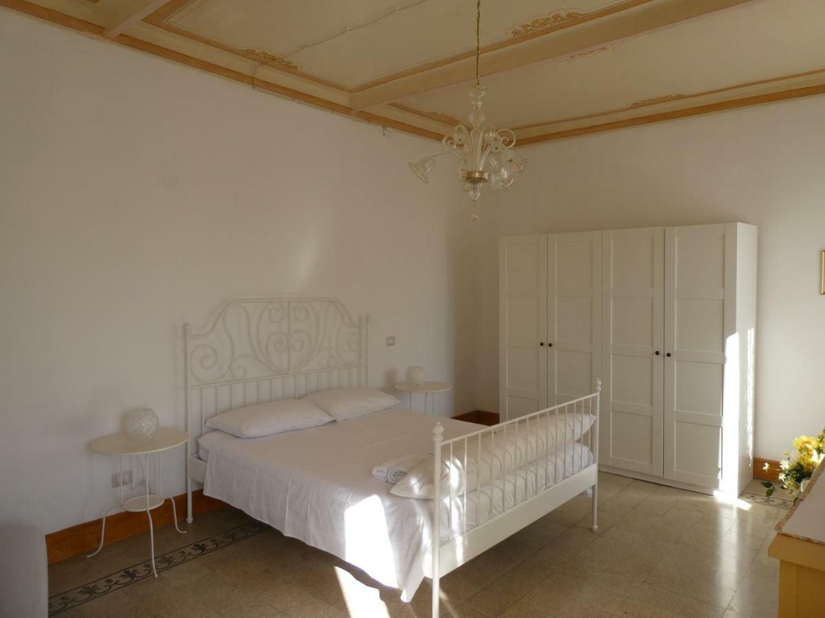 Casa Diamanti-Fox 33 Via Guglielmo Marconi Apartman Sonnino Kültér fotó